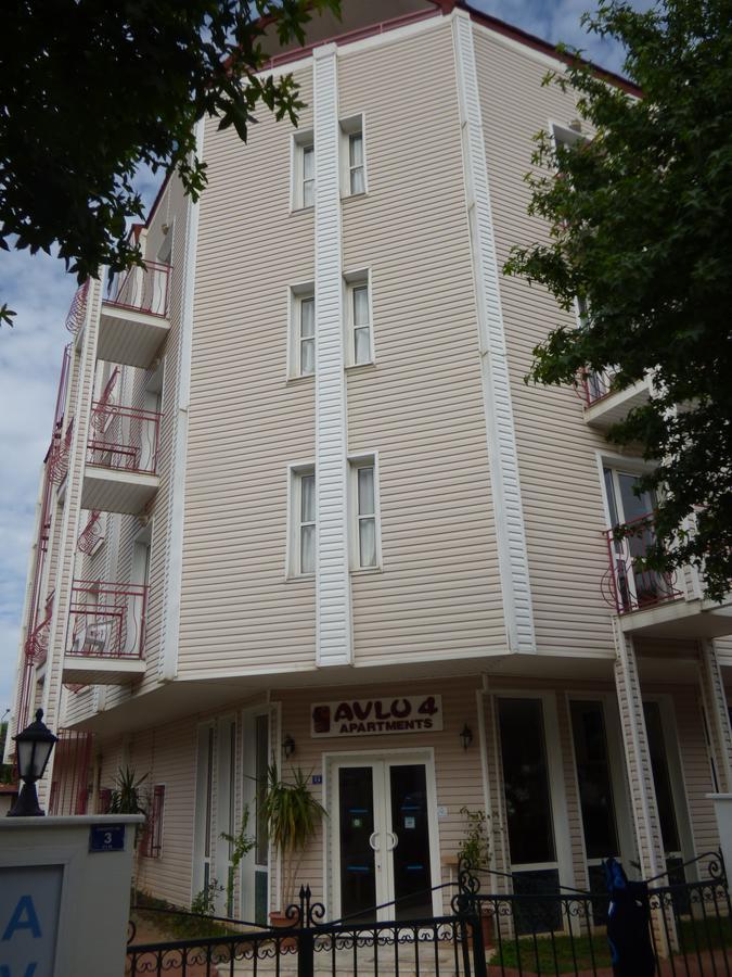 Avlu 4 Мармарис