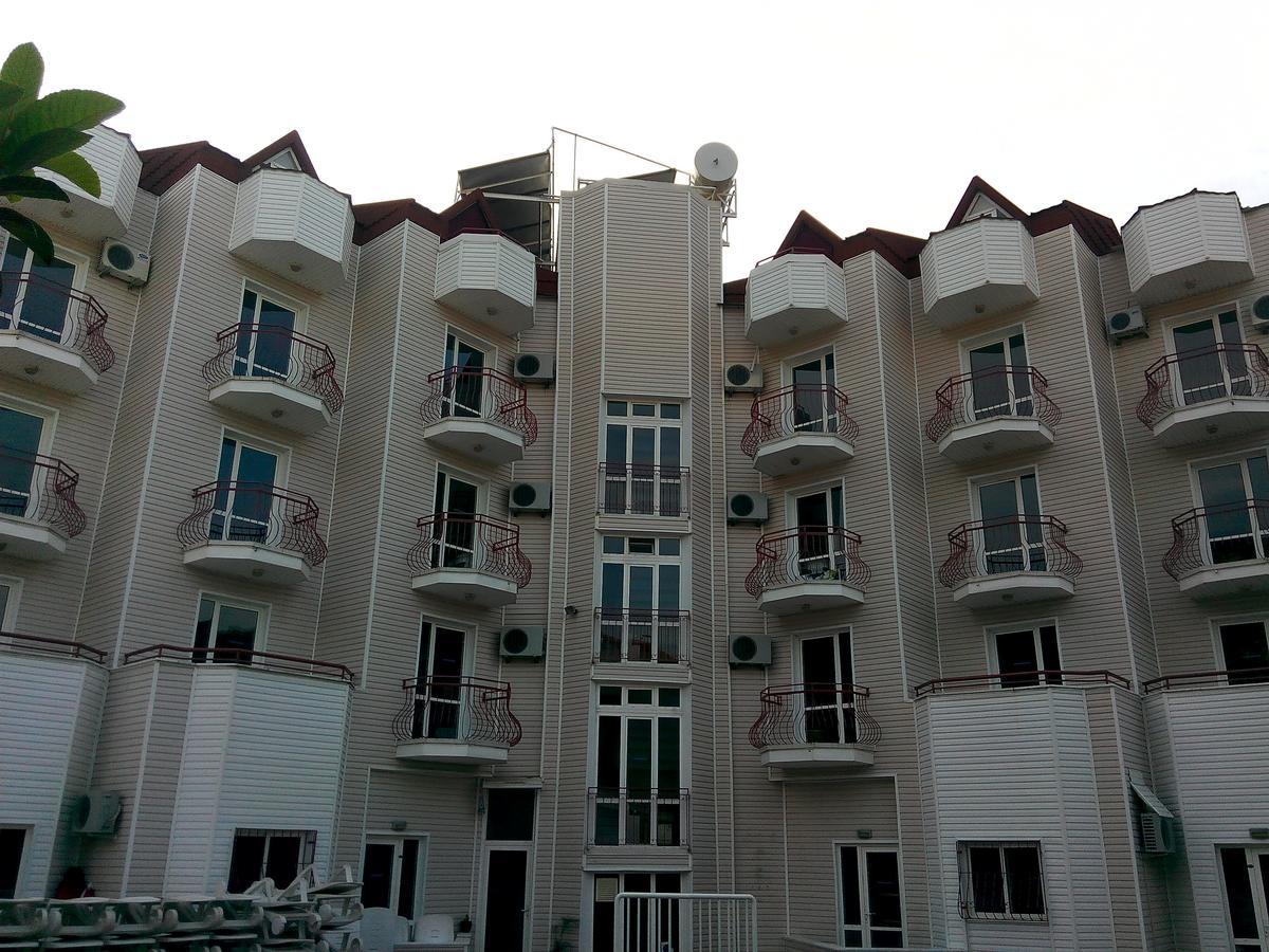 Avlu 4 Apart 4* Мармарис