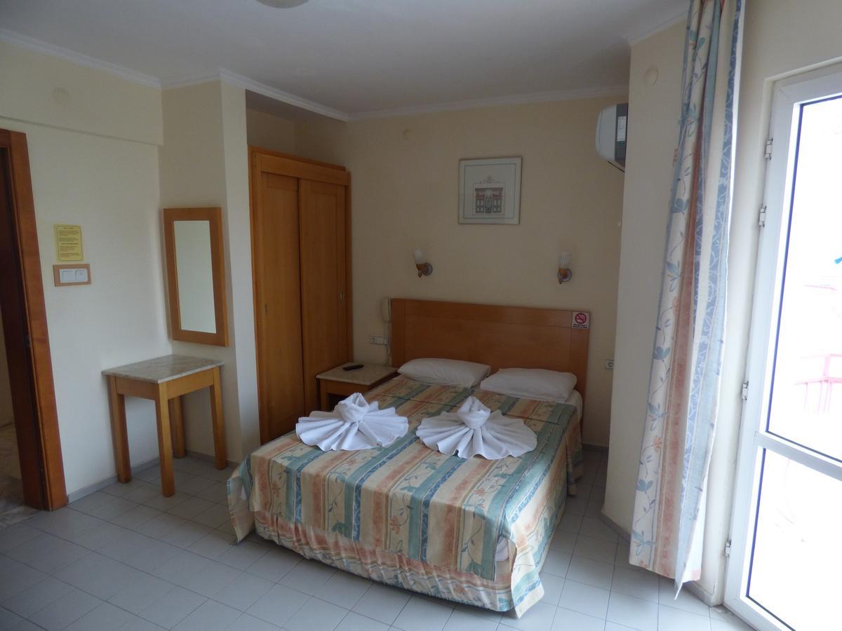 Avlu 4 Apart 4* Мармарис