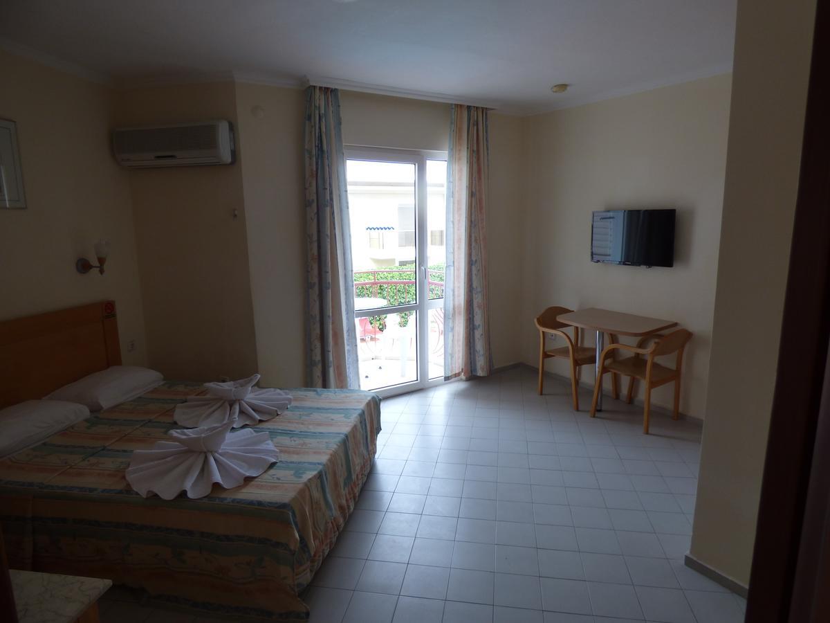 Avlu 4 Apart 4* Мармарис
